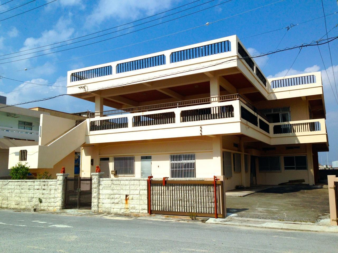 Hostel Yado Ari Itoman Exterior foto